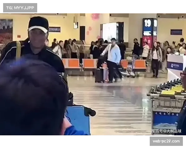 卡迪斯身体状态未达最佳 武汉三镇冬窗标王仅获30分钟出场 卡迪斯身体状态未达最佳 武汉三镇冬窗标王仅获30分钟出场